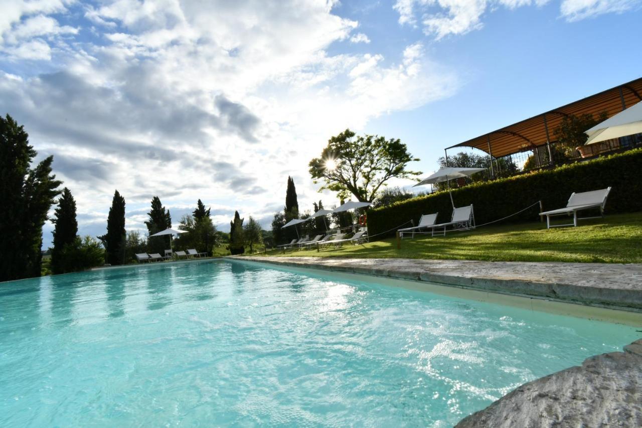 Le Rocche Di Valiano Aparthotel Exterior photo