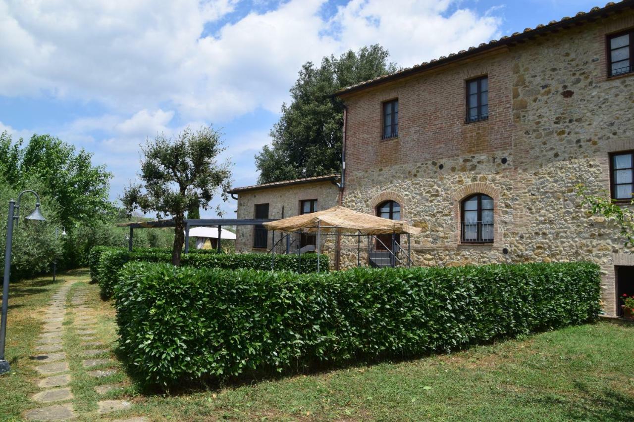 Le Rocche Di Valiano Aparthotel Exterior photo