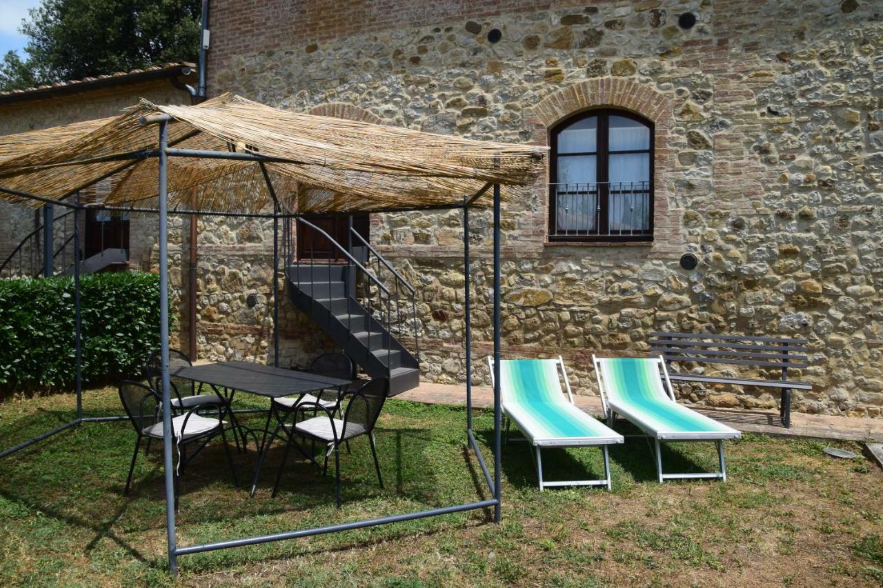 Le Rocche Di Valiano Aparthotel Exterior photo
