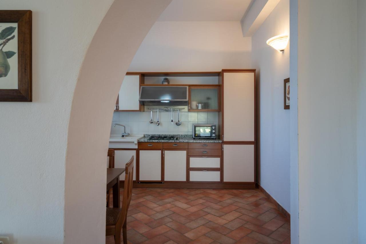 Le Rocche Di Valiano Aparthotel Exterior photo
