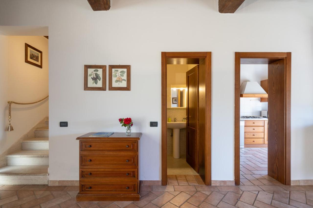 Le Rocche Di Valiano Aparthotel Exterior photo